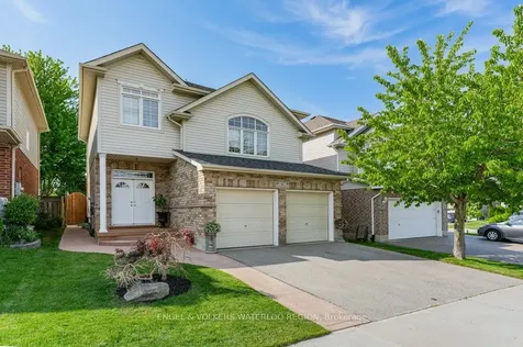 6 Tweedsdale Street Kitchener ON N2R 1W1