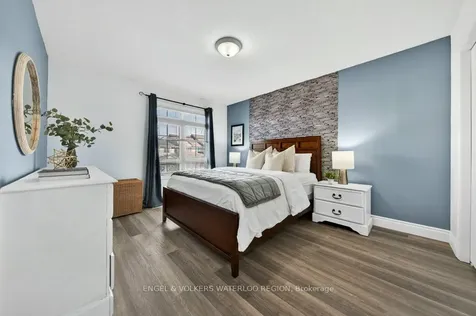 6 Tweedsdale Street Kitchener ON N2R 1W1