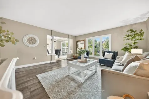 6 Tweedsdale Street Kitchener ON N2R 1W1
