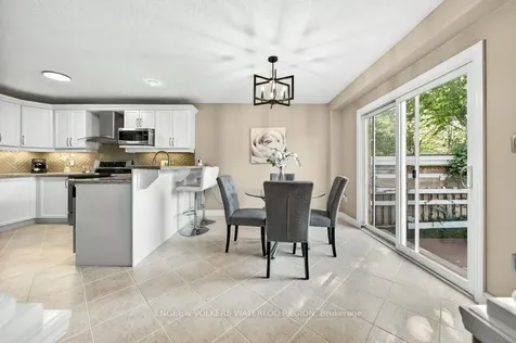 6 Tweedsdale Street Kitchener ON N2R 1W1