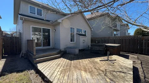 170 Bridlewood Drive Kanata ON K2M 2M4