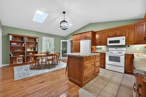 136 Mountain Street Grimsby ON L3M 4R7