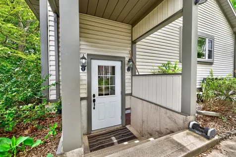 136 Mountain Street Grimsby ON L3M 4R7