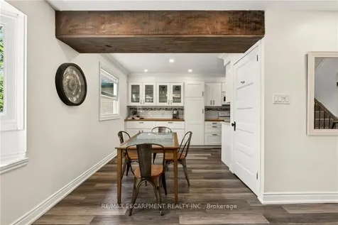 42 Bridlewood Drive Hamilton ON L9H 6H4