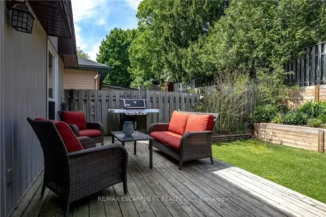 42 Bridlewood Drive Hamilton ON L9H 6H4