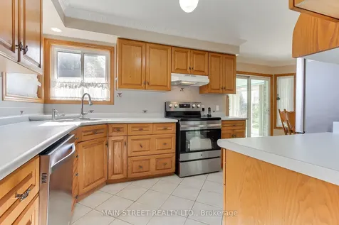 316 Biehn Drive Kitchener ON N2R 1C7
