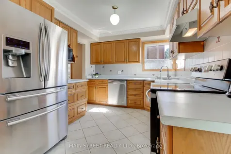316 Biehn Drive Kitchener ON N2R 1C7