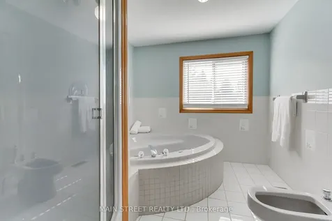 316 Biehn Drive Kitchener ON N2R 1C7