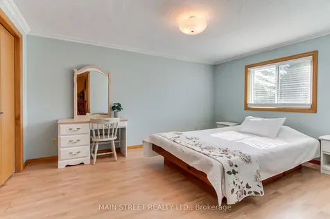 316 Biehn Drive Kitchener ON N2R 1C7