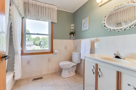 316 Biehn Drive Kitchener ON N2R 1C7