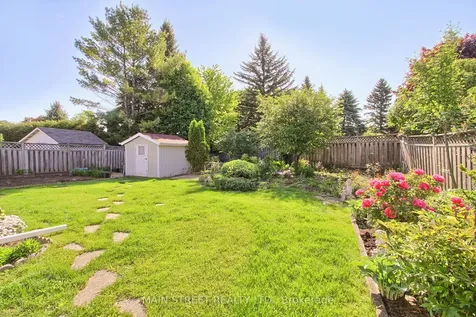 316 Biehn Drive Kitchener ON N2R 1C7