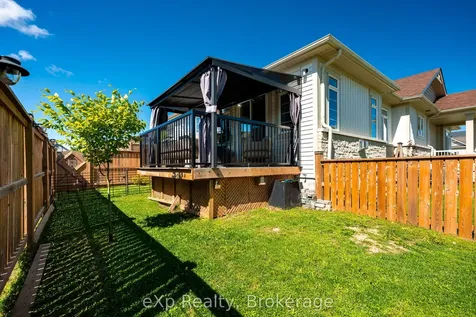 25 Middleton Avenue Centre Wellington ON N1M 0G2