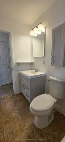 75 North Park Gardens Belleville ON K8P 2M4