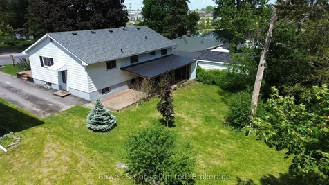 75 North Park Gardens Belleville ON K8P 2M4