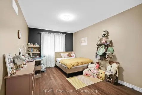 9069 Tapestry Court Niagara Falls ON L2H 0E1