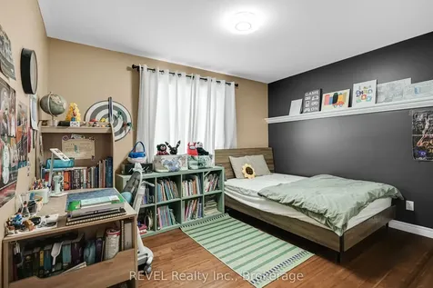 9069 Tapestry Court Niagara Falls ON L2H 0E1