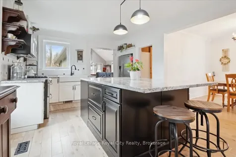 42 Bielby Street East Luther Grand Valley ON L9W 5N3