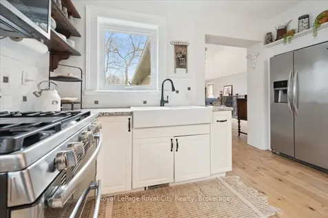 42 Bielby Street East Luther Grand Valley ON L9W 5N3