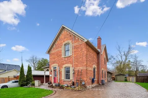 42 Bielby Street East Luther Grand Valley ON L9W 5N3