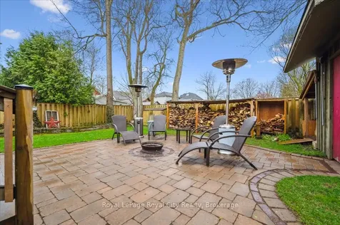 42 Bielby Street East Luther Grand Valley ON L9W 5N3