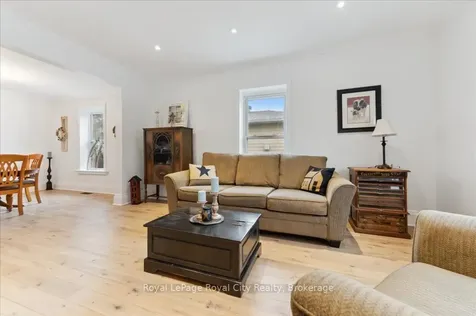 42 Bielby Street East Luther Grand Valley ON L9W 5N3