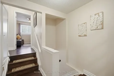 64 Forster Street St. Catharines ON L2N 6T5