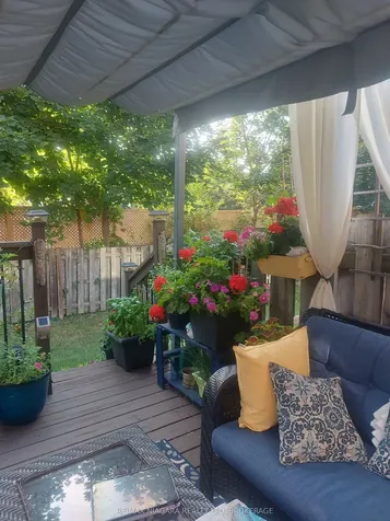 64 Forster Street St. Catharines ON L2N 6T5
