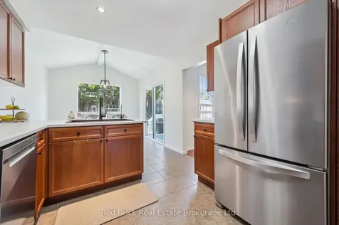 28 Davison Drive Guelph ON N1E 0C1