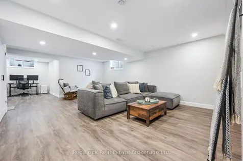 28 Davison Drive Guelph ON N1E 0C1