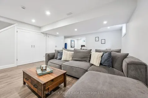 28 Davison Drive Guelph ON N1E 0C1