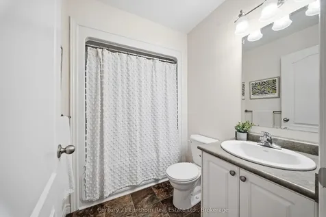 109 Parkview Heights Quinte West ON K8V 0A2
