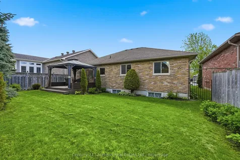 109 Parkview Heights Quinte West ON K8V 0A2