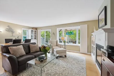 7 Stonehenge Court Bracebridge ON P1L 1N2