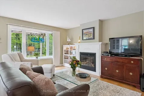 7 Stonehenge Court Bracebridge ON P1L 1N2