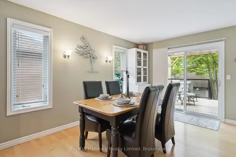 7 Stonehenge Court Bracebridge ON P1L 1N2