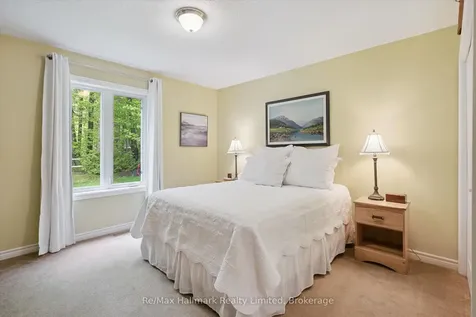 7 Stonehenge Court Bracebridge ON P1L 1N2