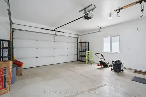 7 Stonehenge Court Bracebridge ON P1L 1N2