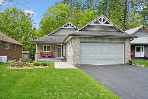 7 Stonehenge Court Bracebridge ON P1L 1N2