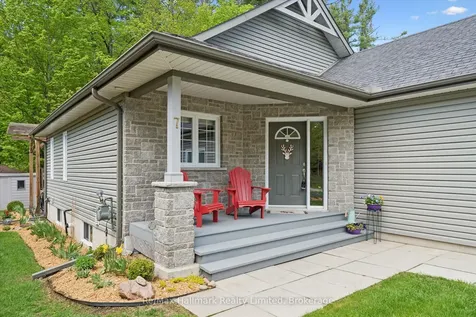 7 Stonehenge Court Bracebridge ON P1L 1N2