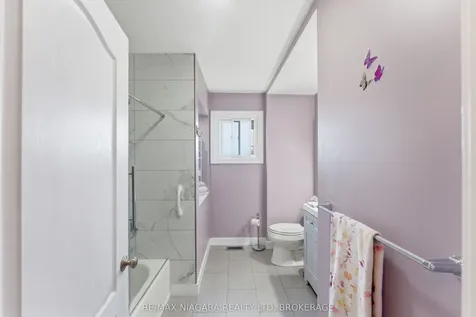 3169 Frances Avenue Niagara Falls ON L2J 2H6
