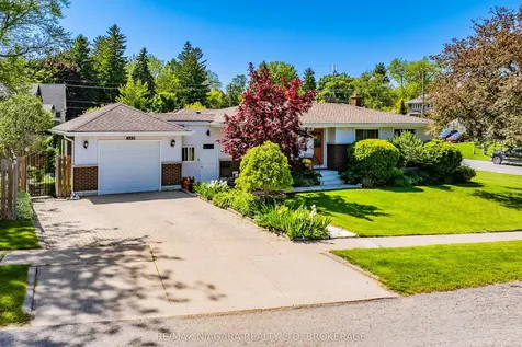 3169 Frances Avenue Niagara Falls ON L2J 2H6