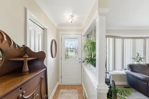 3169 Frances Avenue Niagara Falls ON L2J 2H6