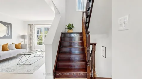 17 Hepworth Crescent Hamilton ON L9K 0C4