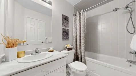 17 Hepworth Crescent Hamilton ON L9K 0C4