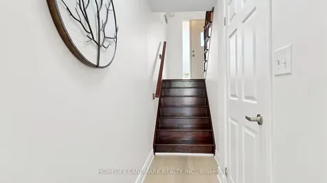 17 Hepworth Crescent Hamilton ON L9K 0C4