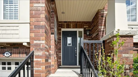 17 Hepworth Crescent Hamilton ON L9K 0C4