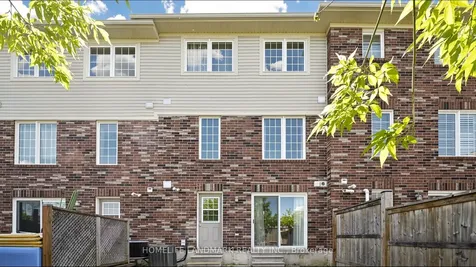 17 Hepworth Crescent Hamilton ON L9K 0C4