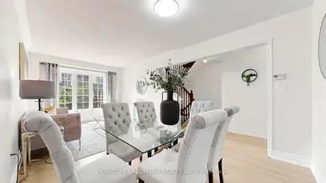 17 Hepworth Crescent Hamilton ON L9K 0C4