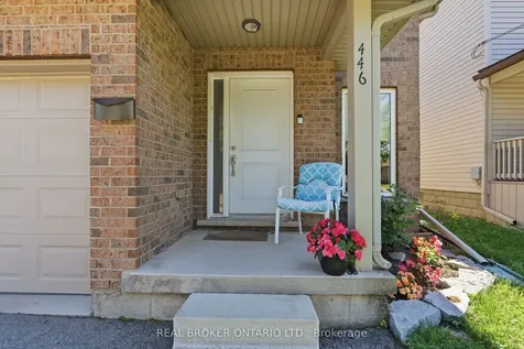446 Scholfield Avenue N Welland ON L3B 1N2