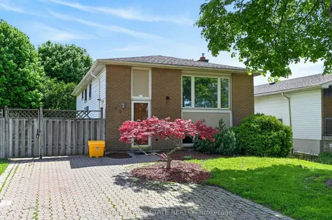 68 Duncairn Crescent Hamilton ON L9C 6G1